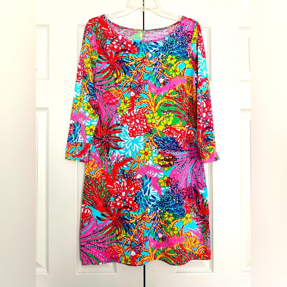 Lilly Pulitzer long sleeved dress with scoop neck, size M.
